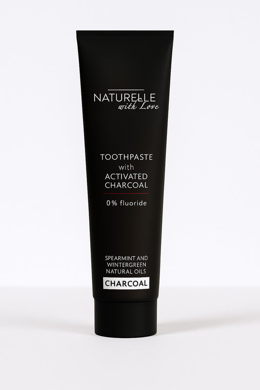 Паста за зъби Naturelle with Love с активен въглен и без флуорид